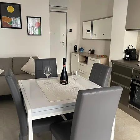 A Casa Di Martina Posizione Con Posto Auto * Alghero