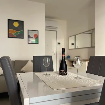 A Casa Di Martina Posizione Con Posto Auto Apartment *