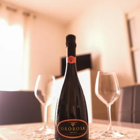 A Casa Di Martina Posizione Con Posto Auto Apartment