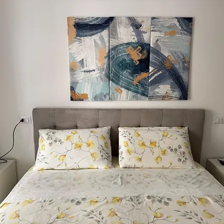 A Casa Di Martina Posizione Con Posto Auto Apartment